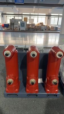 630A-1250A Rated Short Circuit Closing Current Vacuum Circuit Breaker Superior Protection