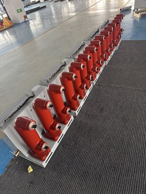 12kV 630A-1250A Rated Short Circuit Closing Current Vacuum Circuit Breaker Superior Protection