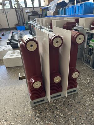 550 Mm Indoor Vacuum Circuit Breaker 12kv/630A High Voltage With Spacer Plate